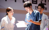 the_gang_doctor_-_behind_the_scenes_gallery_-_image_3_1 the_gang_doctor_-_behind_the_scenes_gallery_-_image_3_1